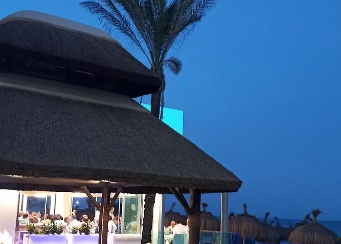 Anasan Playa 公寓 丰希罗拉